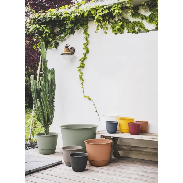 Poétic Untersetzer JOY, Durchmesser: 189 mm, terrakotta 10 Poétic Untersetzer JOY, terracotta, Durchmesser 189 mm – stilvoller Kauftipp für pflanzliche Akzente und perfekten Überlauf-Schutz.