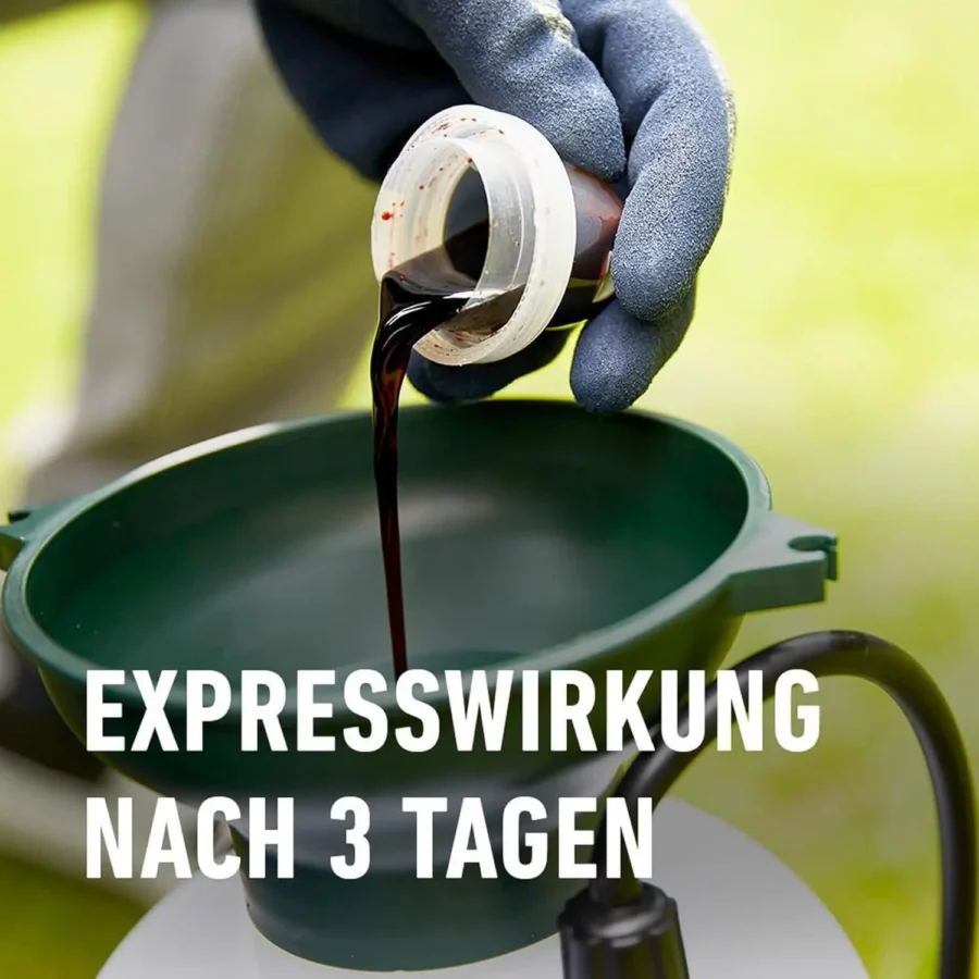 COMPO Rasendünger 1,3 Liter, ideal gegen Unkraut und Moos, fördert kräftigen Rasen mit ausgewogenen Nährstoffen.