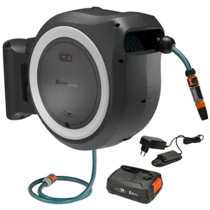 Gardena Akku-Wand-Schlauchbox PowerRoll XL 18V P4A Ready-To-Use Set (weiß) 35 m