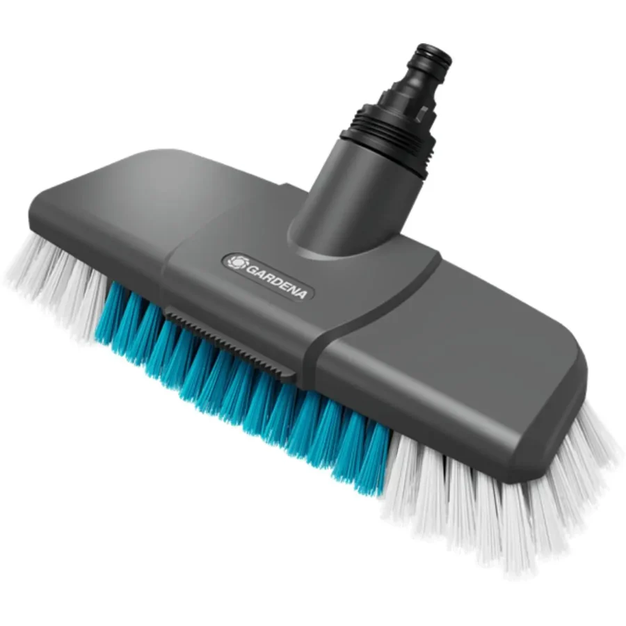 Gardena Cleansystem Stielbürste, hart, ideal für gründliche Reinigung von Terrassen und Gartenwegen, langlebiges Material, ergonomischer Griff.