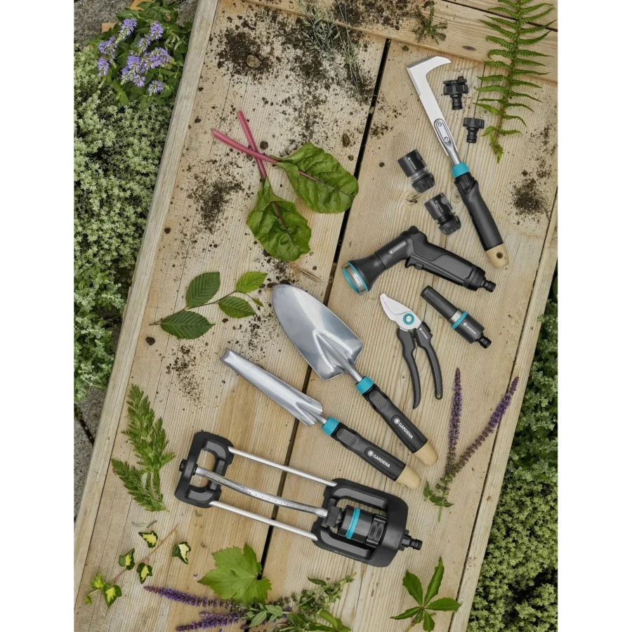 Gardena EcoLine Gartenschere 18 cm, ergonomischer Griff, ideal für präzise Schnittarbeiten im Garten, nachhaltig aus Recyclingmaterial.