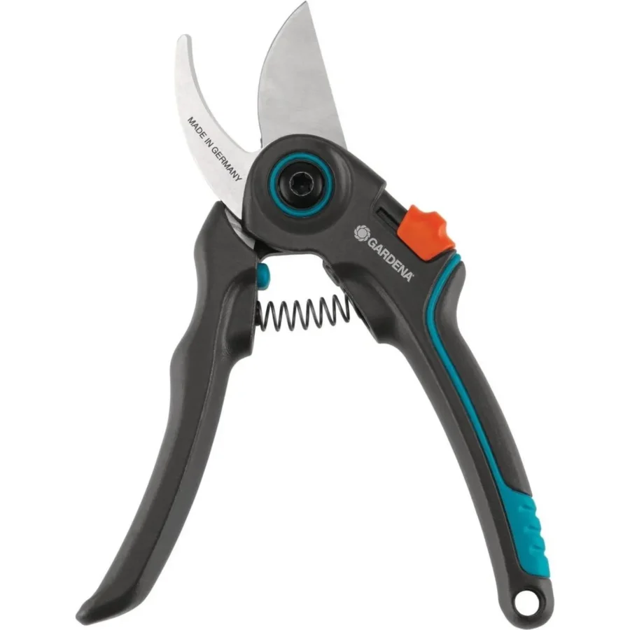 Gardena Gartenschere ExpertCut für präzise Schnitte, ergonomisch gestaltet, ideale Handhabung, perfekt für den Garten.