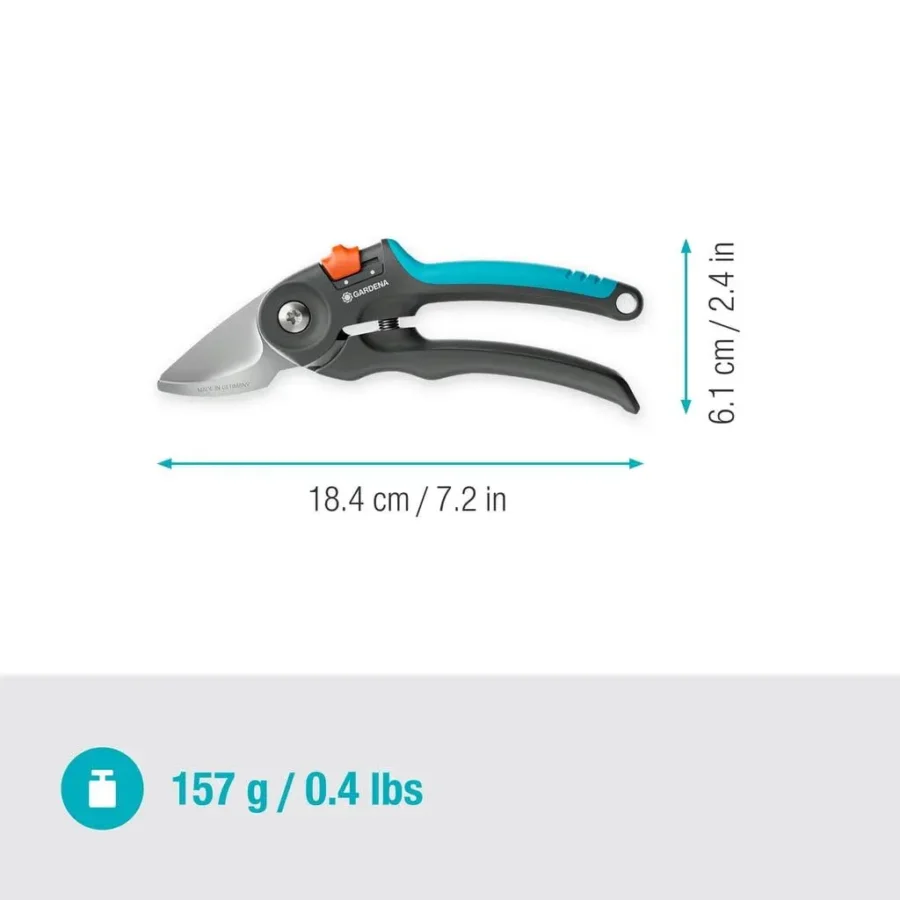 Gardena Gartenschere PremiumCut für präzises Schneiden von frischem Holz, ergonomischer Griff, rostfreier Stahl, ideal für Hobbygärtner.
