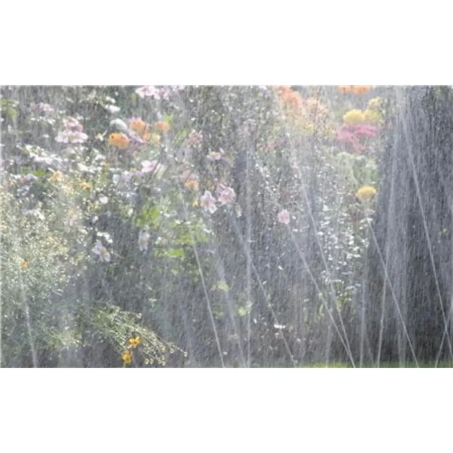 Gardena Schlauch-Regner, braun, 15 m lang, ideal für präzise Bewässerung im Garten – flexibles und langlebiges Material für optimalen Einsatz.