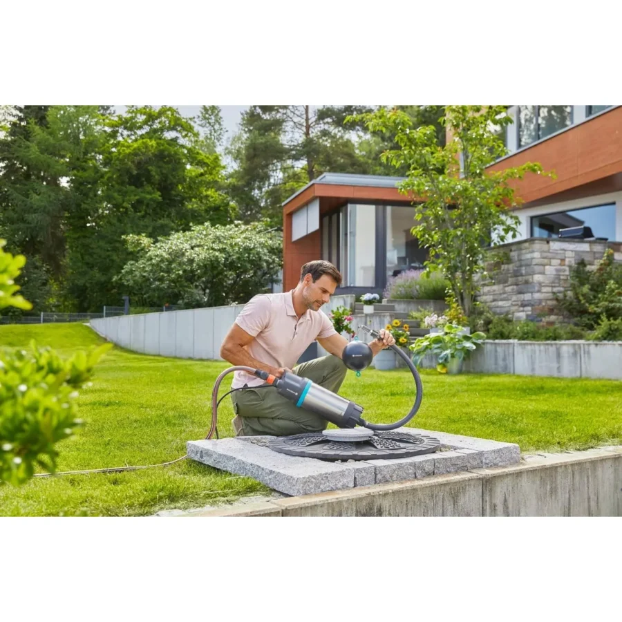Gardena Schwimmer für Saugfilter 5, zuverlässige Pool-Wasserregulierung, robustes Material, ideal für klare Wasseroberflächen.